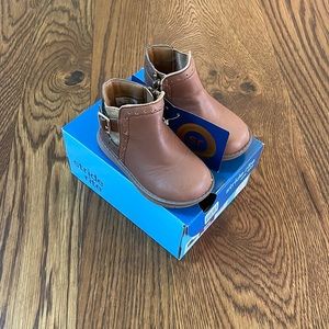 NIB Stride Rite booties